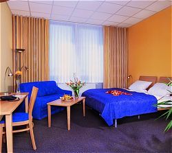 Dlrg Tagungshotel Delphin Bad Nenndorf Exterior foto